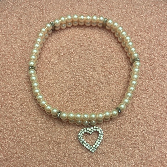 Elegant Pet Pearl Heart Necklace - Picture 1 of 2